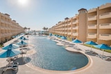 Amwaj Beach Club Abu Soma Resort bei Lidl im Leverkusen Prospekt für 499,00 €