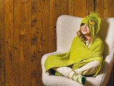 Kuscheldecke mit Kapuze Grinch Angebote bei Netto mit dem Scottie Bautzen für 12,99 €