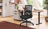 Drehstuhl „Ortona“ im Segmüller Prospekt Drehstuhl „Ortona“ von Booom oder composad im aktuellen Segmüller Prospekt für 79,99 €