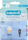 Ärmellätzchen blau, Fahrzeuge von babylove im aktuellen dm-drogerie markt Prospekt für 5,25 €