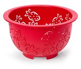 Aktuelles Kunststoffsieb »Erdbeere« Angebot bei Tchibo in Remscheid ab 9,99 €