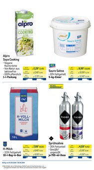 Milch im METRO Prospekt "Monatsmenü September" mit 43 Seiten (Hannover)