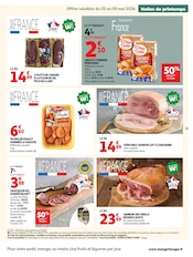 Promos Poulet dans le catalogue "PRODUITS LAITIERS" de Auchan Hypermarché Poulet en promo dans le catalogue Auchan Hypermarché à la page 13