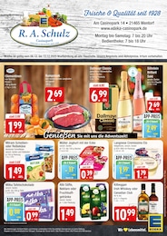 EDEKA Prospekt für Hamburg mit 8 Seiten EDEKA Prospekt "Top Angebote" für Hamburg, 8 Seiten, 08.12.2025 - 13.12.2025