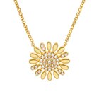 Collier en argent doré et oxydes de zirconium fleur - Le Manège à Bijoux Collier en argent doré et oxydes de zirconium fleur à 113,80 € dans le catalogue Le Manège à Bijoux
