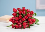 Bouquet de 30 tulipes dans le catalogue Carrefour
