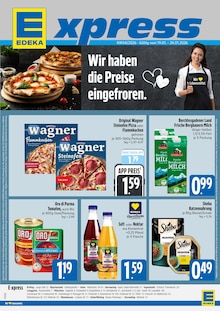 Pizza im EDEKA Prospekt "Wir lieben Lebensmittel." mit 4 Seiten (Augsburg)