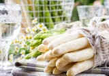 Aktuelles Spargel weiß / violett Angebot bei Marktkauf in Hamburg ab 4,99 €