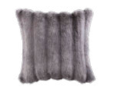 Kissenhülle in Felloptik „Genius“ von Dieter Knoll im aktuellen XXXLutz Möbelhäuser Prospekt für 19,99 €