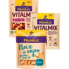 SUR TOUS LES FRUITS SECS À COQUES - MAITRE PRUNILLE en promo chez Carrefour Villeurbanne