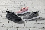 Sneakers femme ou homme - MAUI Sports - Norma à Nancy Sneakers femme ou homme - MAUI Sports en promo chez Norma Nancy à 22,99 €