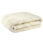 Plaid uni relief jacquard 130x190cm (2 modèles beige ou blanc) en promo chez Gifi Ajaccio à 3,20 €