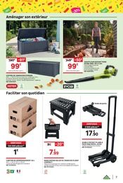 Chaise en promo dans le catalogue LEROY MERLIN à la page 7