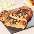 Fougasse aux olives - CARREFOUR en promo chez Carrefour Market Fougasse aux olives - CARREFOUR dans le catalogue Carrefour Market