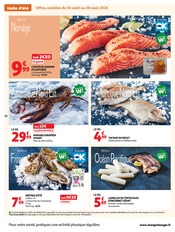 Promos Huîtres dans le catalogue "LES TOPS" de Auchan Hypermarché Huîtres en promo dans le catalogue Auchan Hypermarché à la page 20