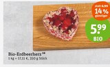 Aktuelles Bio-Erdbeerherz Angebot bei tegut in München ab 5,99 €