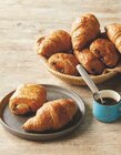 Promo 4 Croissants + 4 Pains au Chocolat à 3,84 € dans le catalogue U Express à Cran-Gevrier