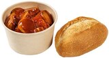 Currywurst mit Brötchen bei REWE im Prospekt "" für 3,50 €