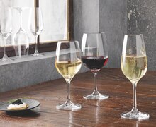 Gläser-Set „Entrée“ bei XXXLutz Möbelhäuser in Ludwigsburg Gläser-Set „Entrée“ im Angebot bei XXXLutz Möbelhäuser Ludwigsburg für 39,99 €