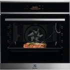 Four encastrable Electrolux EOE8P19X - Electrolux en promo chez Darty Mulhouse à 599,99 €