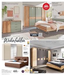 Kleiderschrank im Möbel Martin Prospekt "AKTUELLE ANGEBOTE" mit 25 Seiten (Wiesbaden)