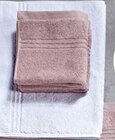 Ernstings family - Gästetuch Angebot im Prospekt Gästetuch bei Ernstings family im Prospekt "ONLINE EXKLUSIV" für 7,99 €
