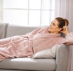 Luxus-Bademantel im Angebot bei Rossmann in Ahlen Luxus-Bademantel Angebote bei Rossmann Ahlen für 18,99 €