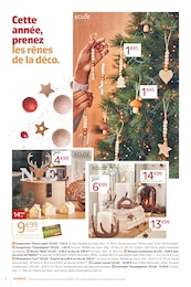 Offre Bougies de noël dans le catalogue Jardiland du moment à la page 6