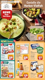 REWE Prospekt für München mit 22 Seiten REWE Prospekt "Dein Markt" für München, 22 Seiten, 20.10.2025 - 25.10.2025