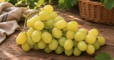Raisin blanc sans pépin à Hmarket dans Montaulin Raisin blanc sans pépin à Hmarket dans Montaulin
