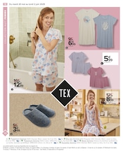 Promos Mules Femme dans le catalogue "Le linge de maison, c'est nous, la vie qui va avec c'est vous." de Carrefour à la page 12