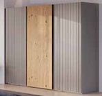 Schwebetürenschrank Lousada im aktuellen Segmüller Prospekt für 3.999,00 €