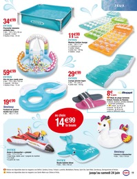 Offre Chaussures Femme dans le catalogue Cora du moment à la page 19