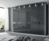 Drehtürenschrank im Möbel Inhofer Prospekt zum Preis von 1.498,00 €