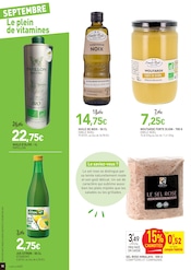 Promos Huile D'olive dans le catalogue "Le plein de vitamines" de NaturéO Huile D'olive en promo dans le catalogue NaturéO à la page 10