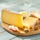 Comté A.O.P. - Carrefour Market Comté A.O.P. à 1,59 € dans le catalogue Carrefour Market