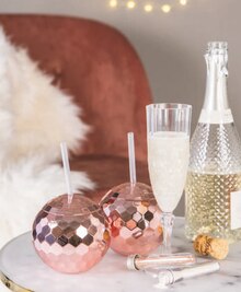 Sektglas Kristallschliff bruchsicher oder Trinkgefäß Spiegelkugel bei toom Baumarkt in Cuxhaven Sektglas Kristallschliff bruchsicher oder Trinkgefäß Spiegelkugel im Angebot bei toom Baumarkt Cuxhaven für 1,99 €