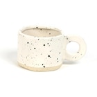 Mug irregulier blanc/gris mouche - B&M Mug irregulier blanc/gris mouche à 3,99 € dans le catalogue B&M