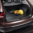 Volkswagen Lutherstadt Eisleben - Gepäckraumschale für den Extra-Schutz im Kofferraum Angebot im Prospekt Gepäckraumschale für den Extra-Schutz im Kofferraum bei Volkswagen im Lutherstadt Eisleben Prospekt für 86,10 €