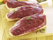 Magret de canard extra tendre à la fleur de sel - Géant Casino à Évry Magret de canard extra tendre à la fleur de sel en promo chez Géant Casino Évry à 11,95 €