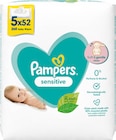 Feuchttücher Sensitive im Rossmann Prospekt Feuchttücher Sensitive von Pampers im aktuellen Rossmann Prospekt für 5,95 €