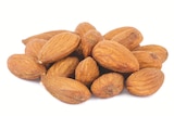 Amandes décortiquées en promo chez NaturéO Versailles à 1,60 €