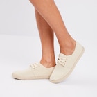 Derbies en toile à lacets jaune or femme - La Halle Derbies en toile à lacets jaune or femme à 19,99 € dans le catalogue La Halle