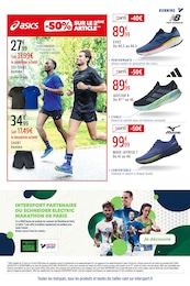 Prix et réduction Adidas dans le prospectus Intersport en cours Offre Adidas dans le catalogue Intersport du moment à la page 11