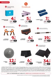 Promos Accessoires téléphone portable dans le catalogue "LES MARQUES ICONIQUES JUSQU’AU BOUT DES PIEDS" de Sport 2000 Accessoires téléphone portable en promo dans le catalogue Sport 2000 à la page 10