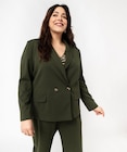 Promo Veste de costume femme grande taille - GEMO à 19,99 € dans le catalogue Gémo à Samogneux