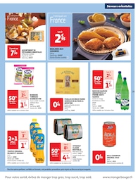 Offre Farine dans le catalogue Auchan Hypermarché du moment à la page 23