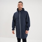 Promo Parka imperméable coupe-vent à capuche gris foncé homme à 49,99 € dans le catalogue La Halle à Ibos