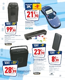 Promo Fauteuil dans le catalogue Bureau Vallée du moment à la page 21