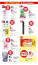 Offre Papier dans le catalogue Hyper U du moment à la page 25